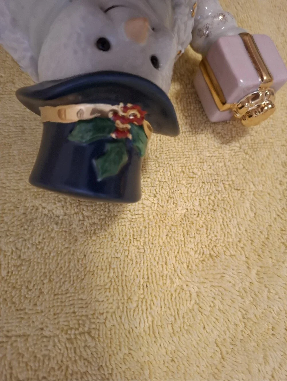 Lenox Snowman Holding Gifts